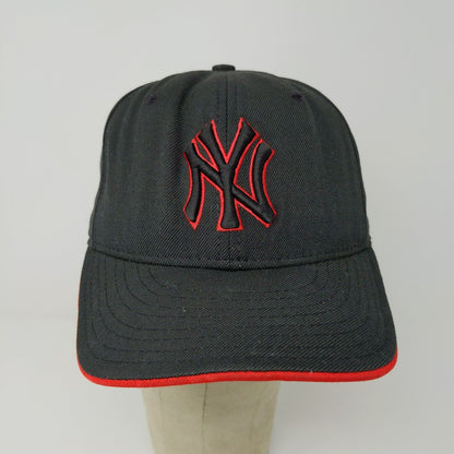 New Era 59Fifty MLB New York Yankees Black Red Baseball Cap Hat Size 7 1/8 Logo