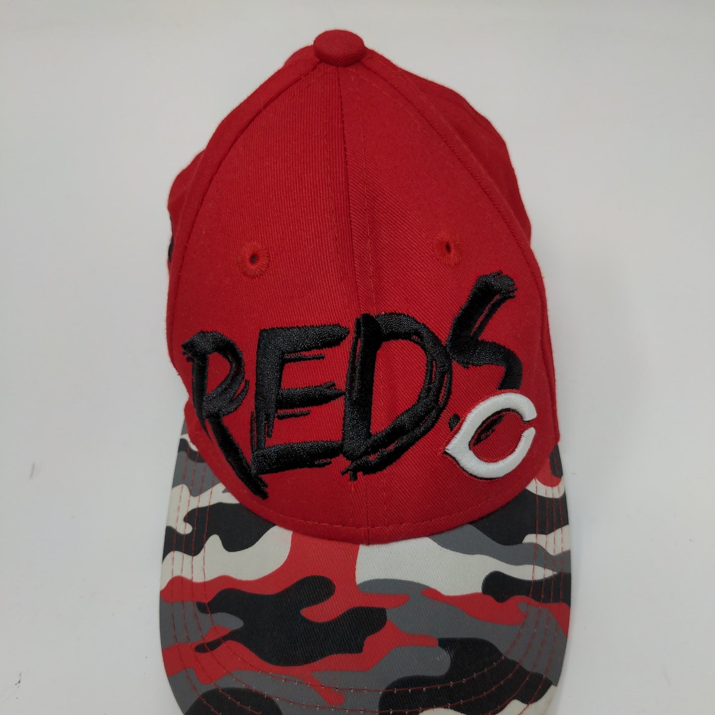 New Era Boys Cincinnati Reds Camo Red Snapback Hat Size Child Embroidered Logo