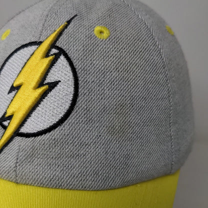 Six Flag Men's Strapback Hat Gray Yellow Embroidered The Flash Lightning Logo