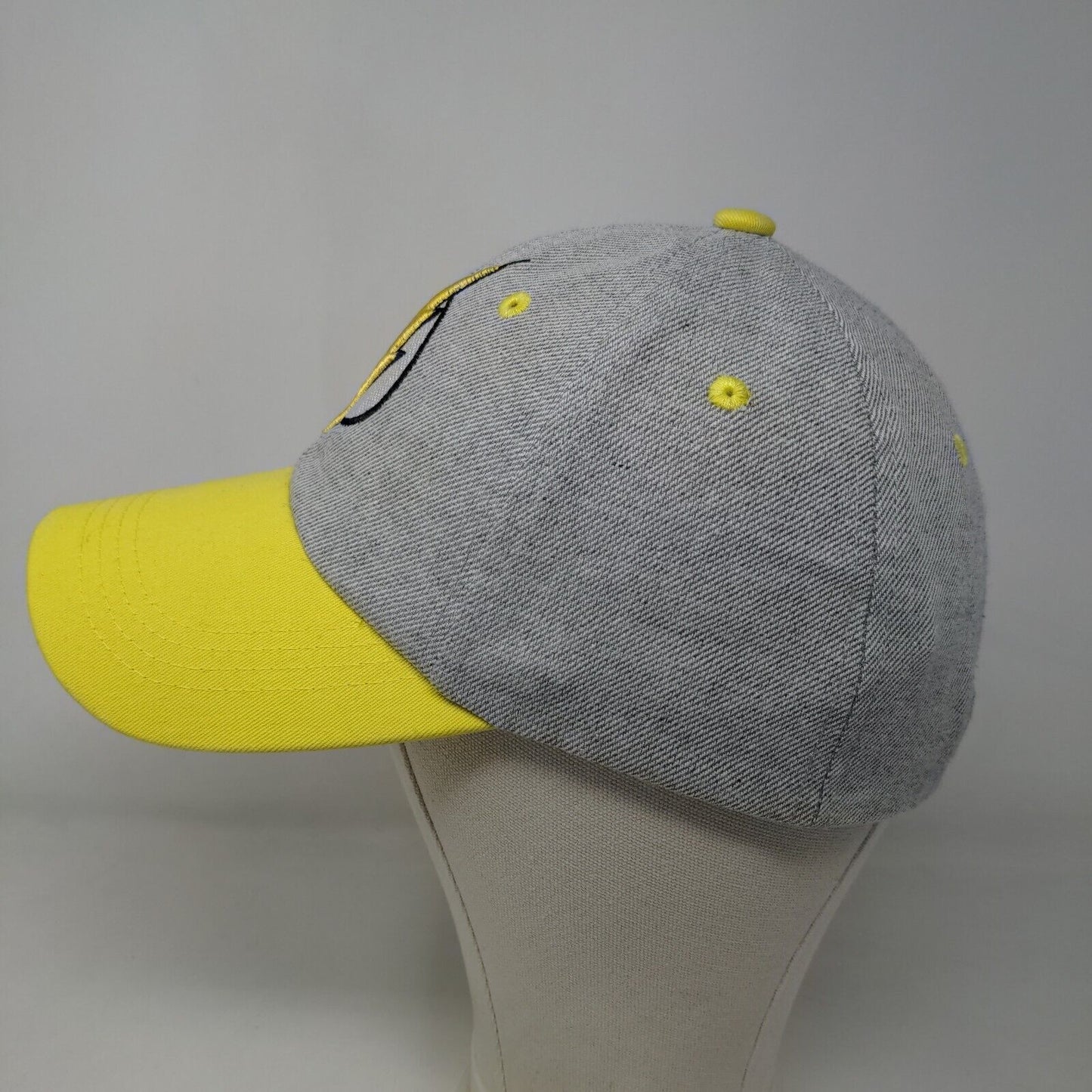 Six Flag Men's Strapback Hat Gray Yellow Embroidered The Flash Lightning Logo