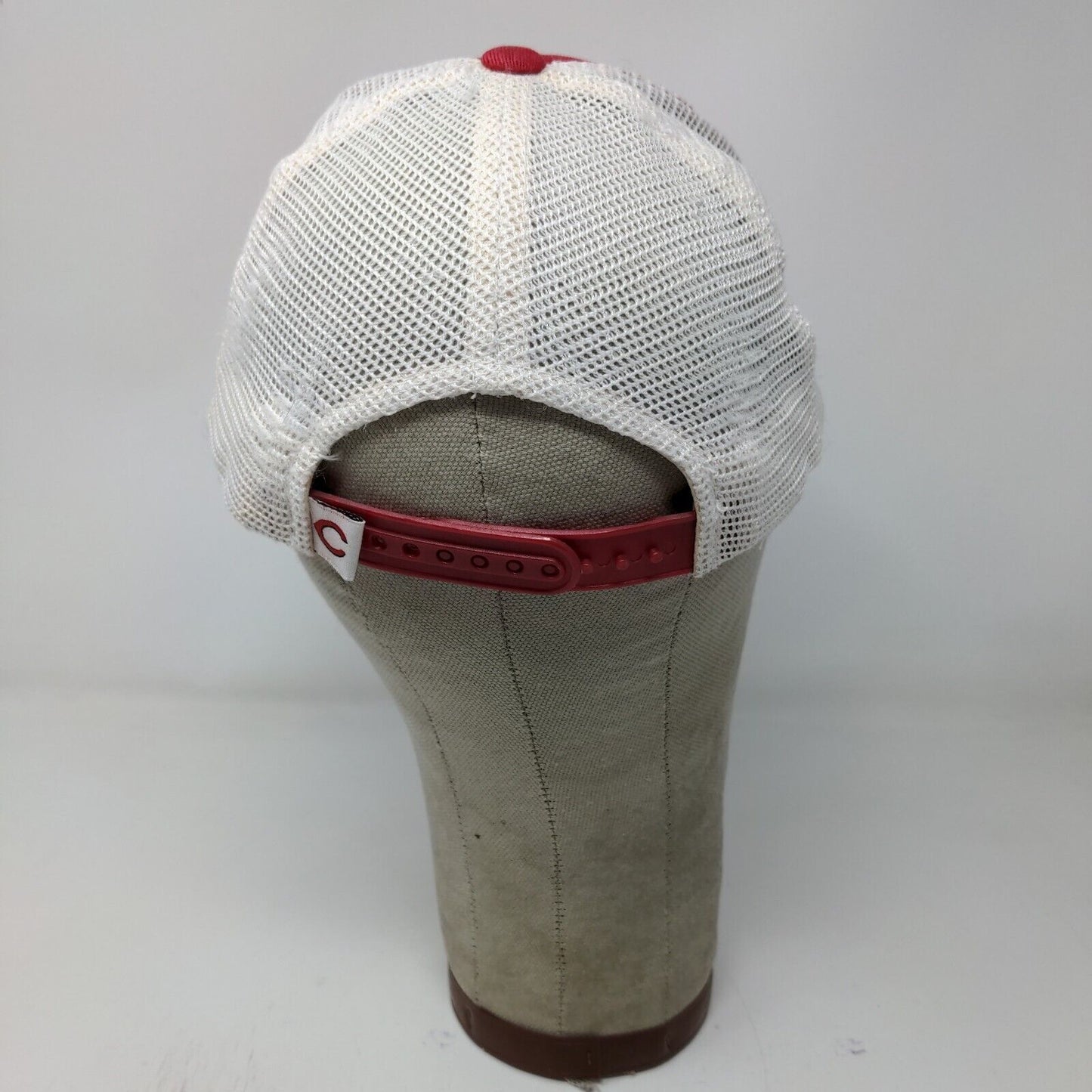 Cooperstown Collection Mens MLB Cincinnati Reds Snapback Meshback Hat Red White