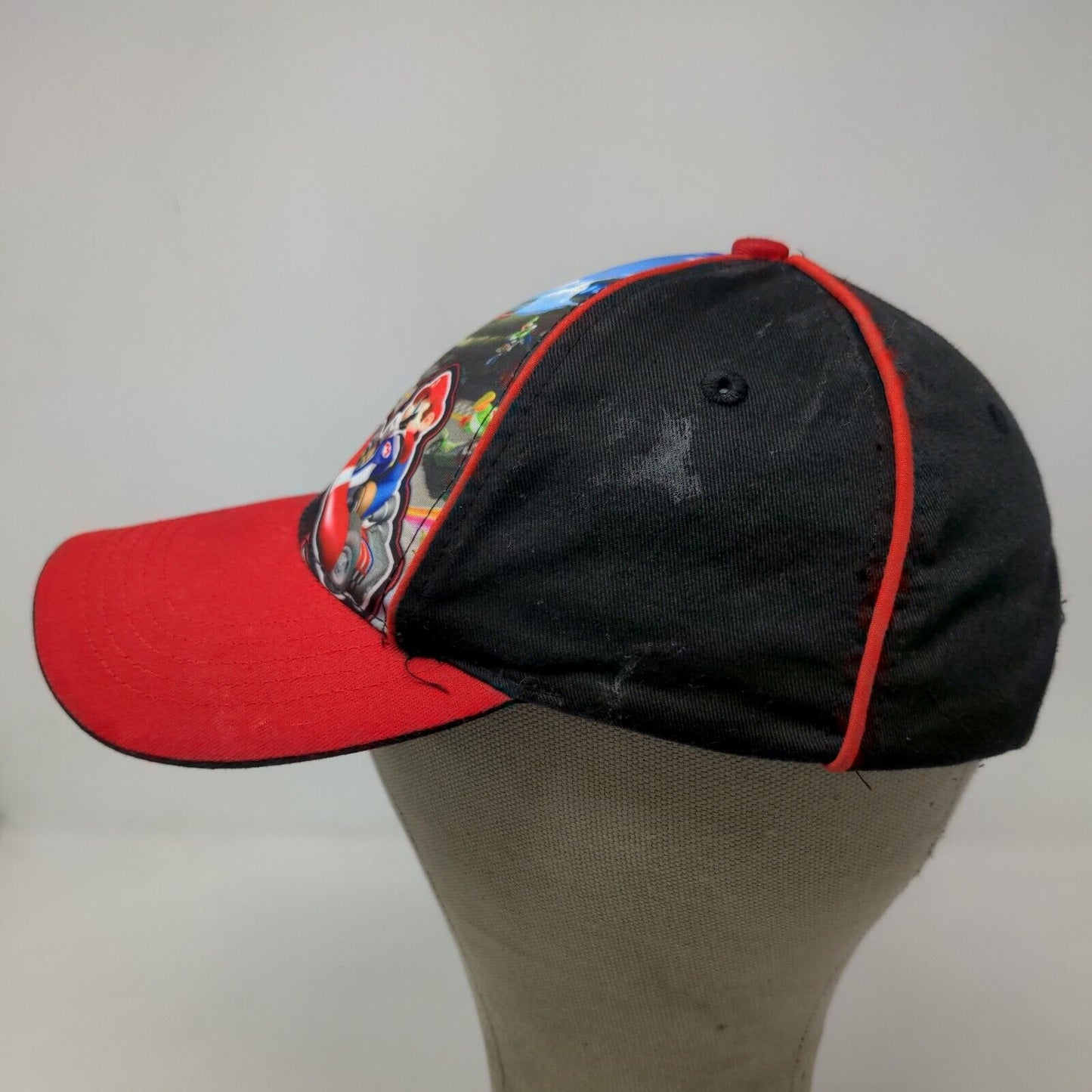 Nintendo Mario Kart Wii Men's Strapback Hat Red Black OSFM Graphic Logo