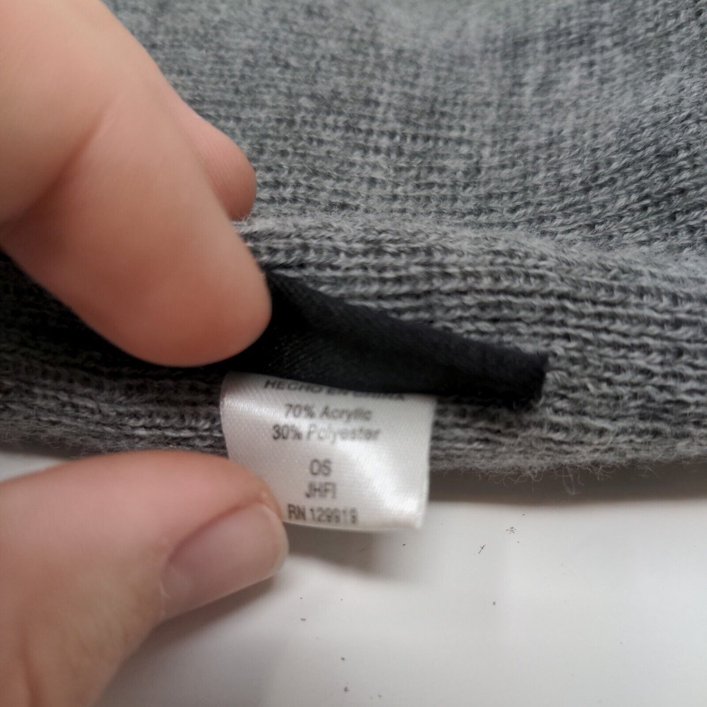 Kenneth Cole Reaction Men's Beanie Hat Gray One Size Patch Logo