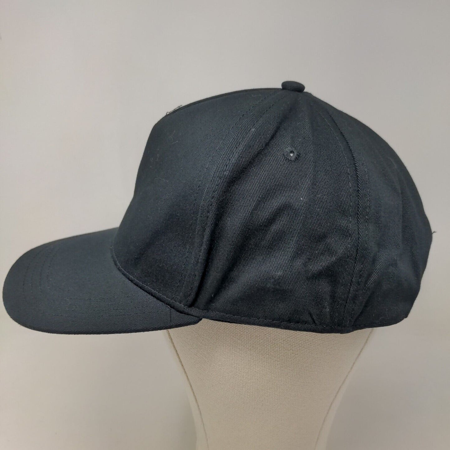 Unbranded Men's Snapback Hat Black Blank Size OSFA Vent Holes Cotton