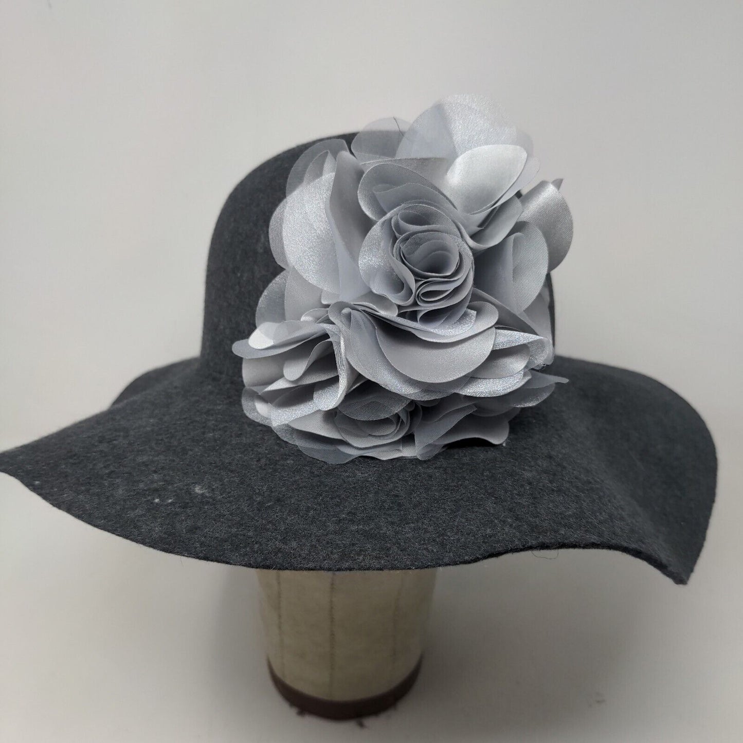 Scala Collezione Women's Floppy Hat Gray One Size Wool Felt Flower Accent