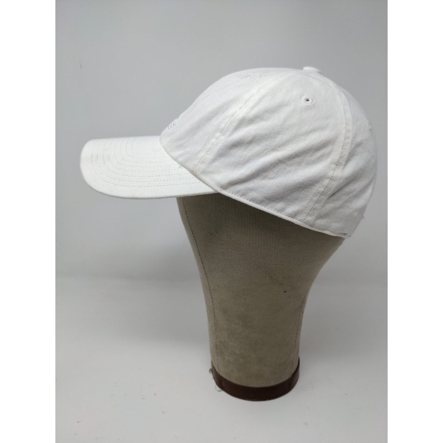 Adidas Slideback Hat White Embroidered Logo Adjustable 100% Cotton