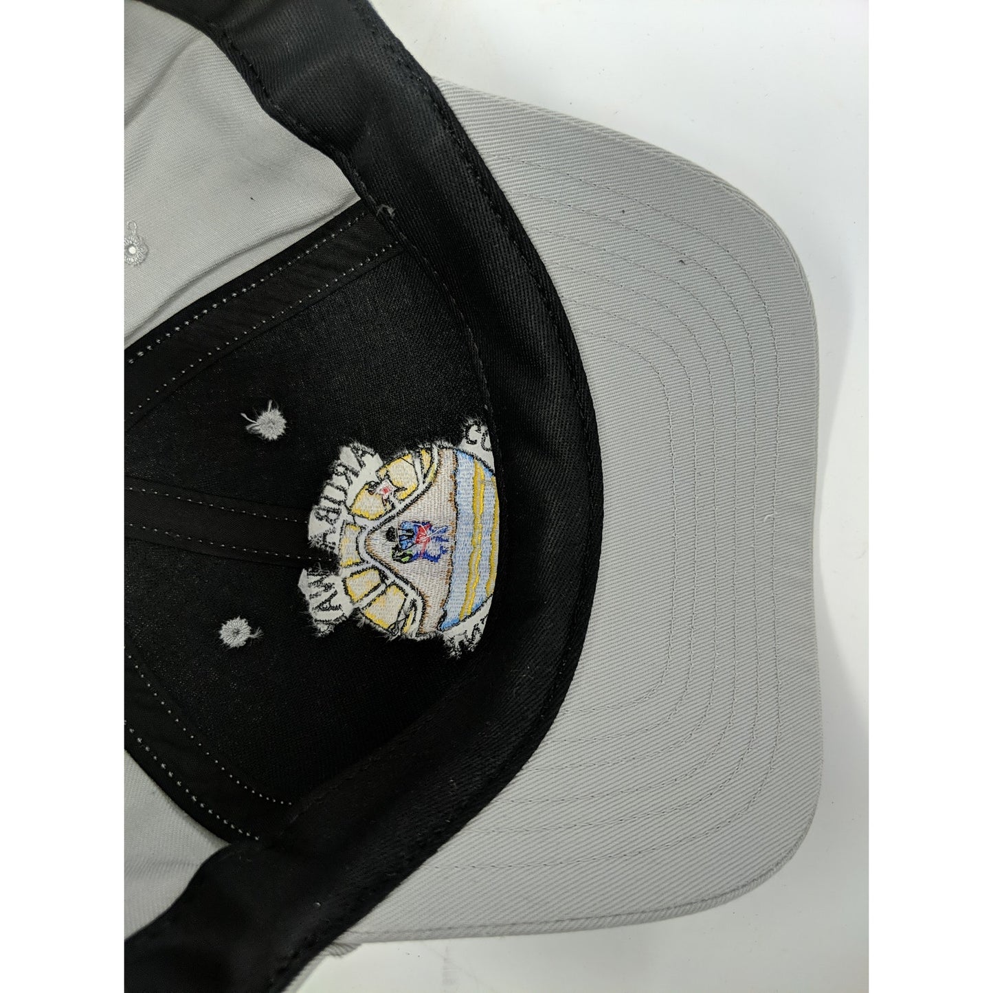 Rare SAMPLE Mens Aruba Way Golf Tournament Hat Gray Mesh Back Strapback