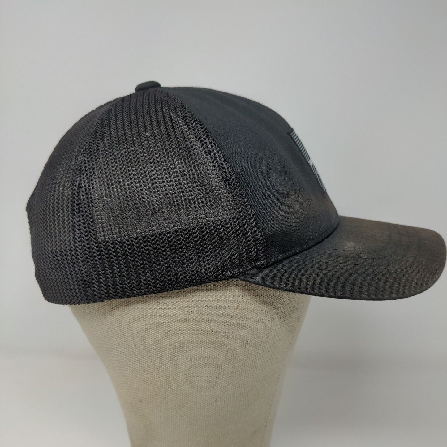 Travis Mathew Mens Snapback Meshback Hat Black Adjustable Flexfit 110 Distressed