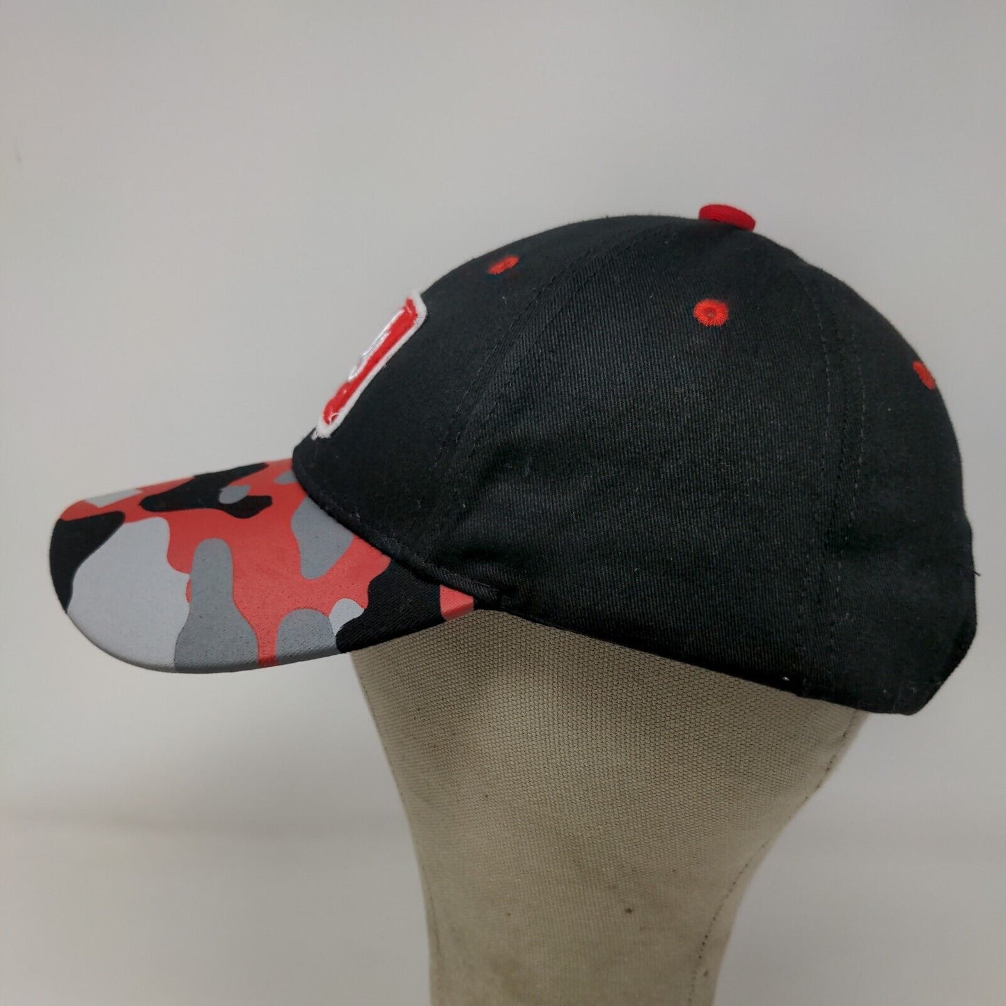 Melonwear Men's Snapback Hat Black Red Camo Adjustable Cincinnati Reds Logo