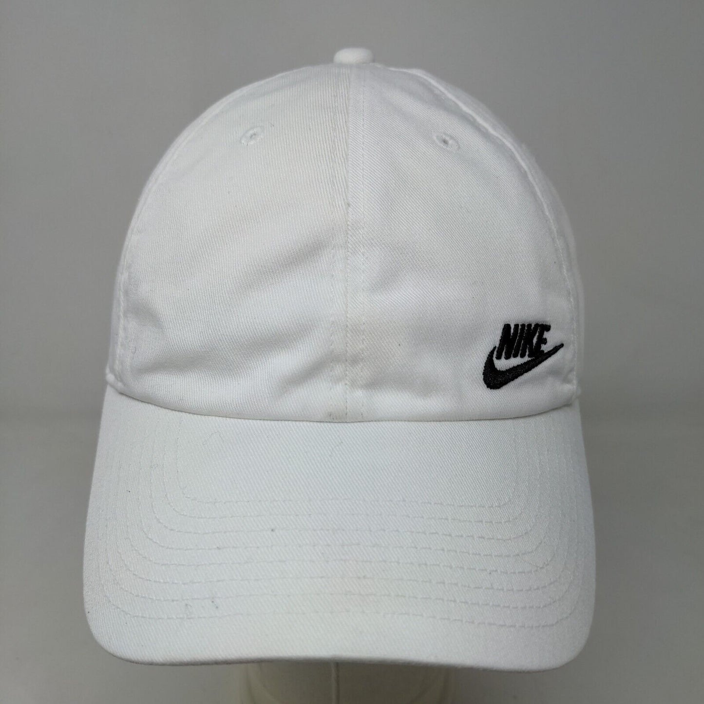 Nike S1ze Heritage 86 Men's Slideback Hat White Size OSFM Embroidered Logo