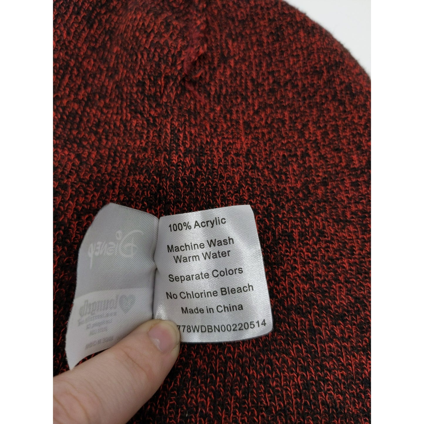 Disney Loungefly Someday My Prince Will Come Snow White Beanie Hat Red & Black