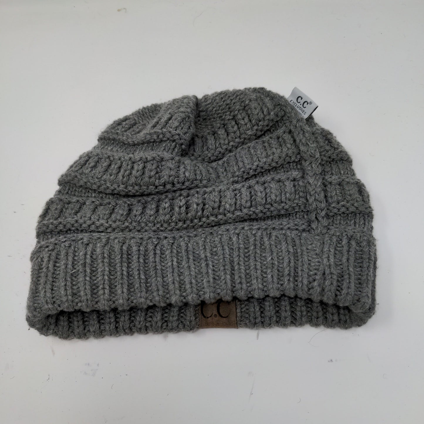 C.C. Exclusives Cable Knit Beanie Hat Gray Patch Logo 100% Acrylic