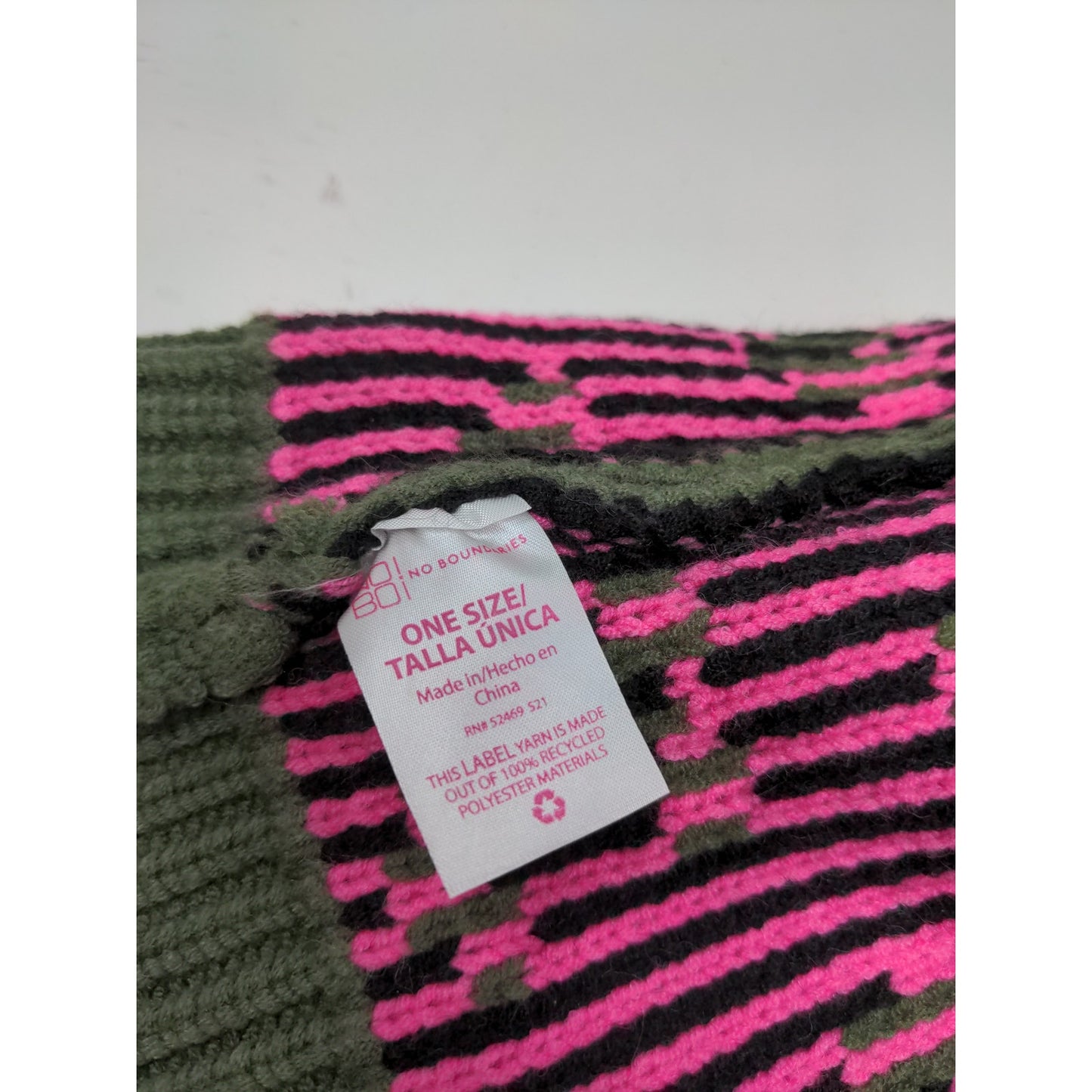 NOBO No Boundaries Beanie Hat Green Hearts Pom Pom One Size Logo