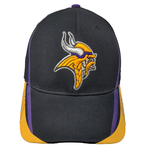 Reebok NFL OnField Men's Fitted Hat Black Size L/XL Minnesota Vikings Logo