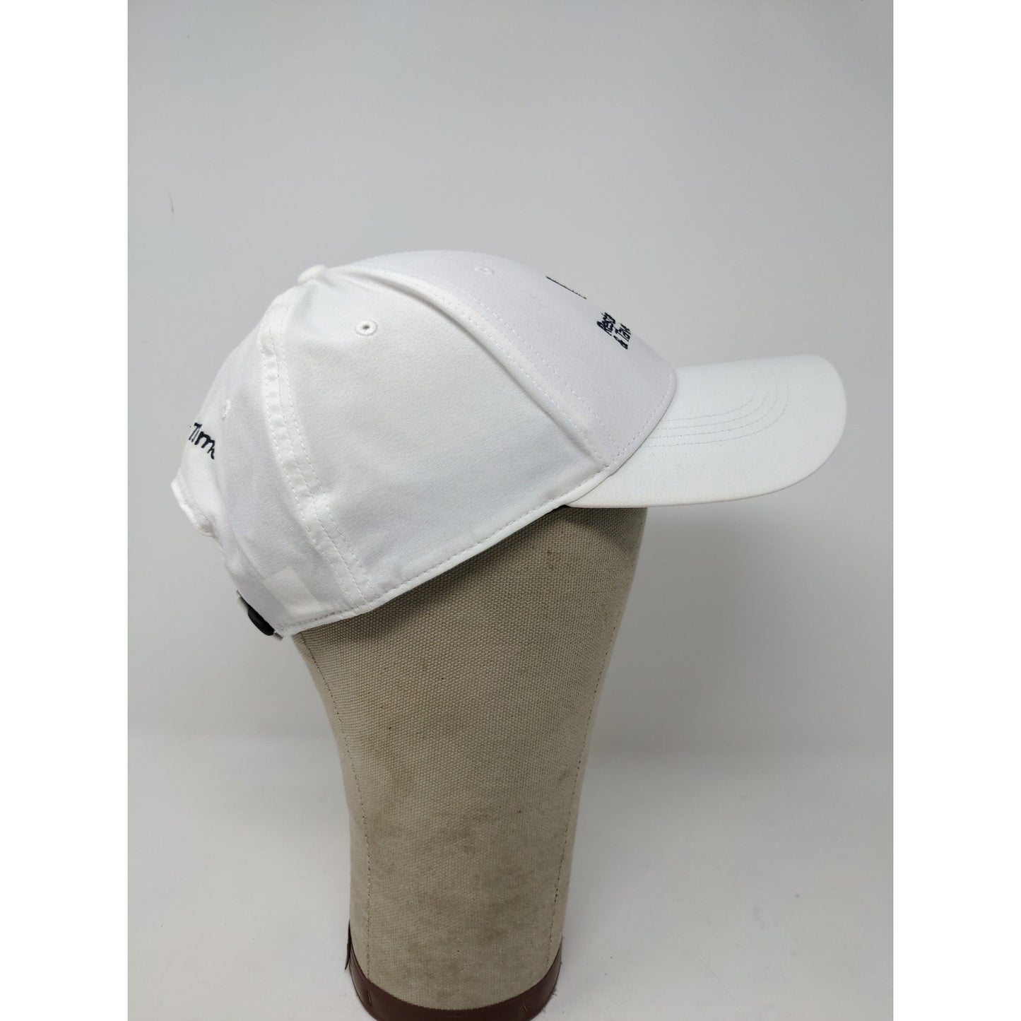 Nike Legacy91 Dri Fit Strapback Hat OSFM White Restaurant Bar & Tavern Guard