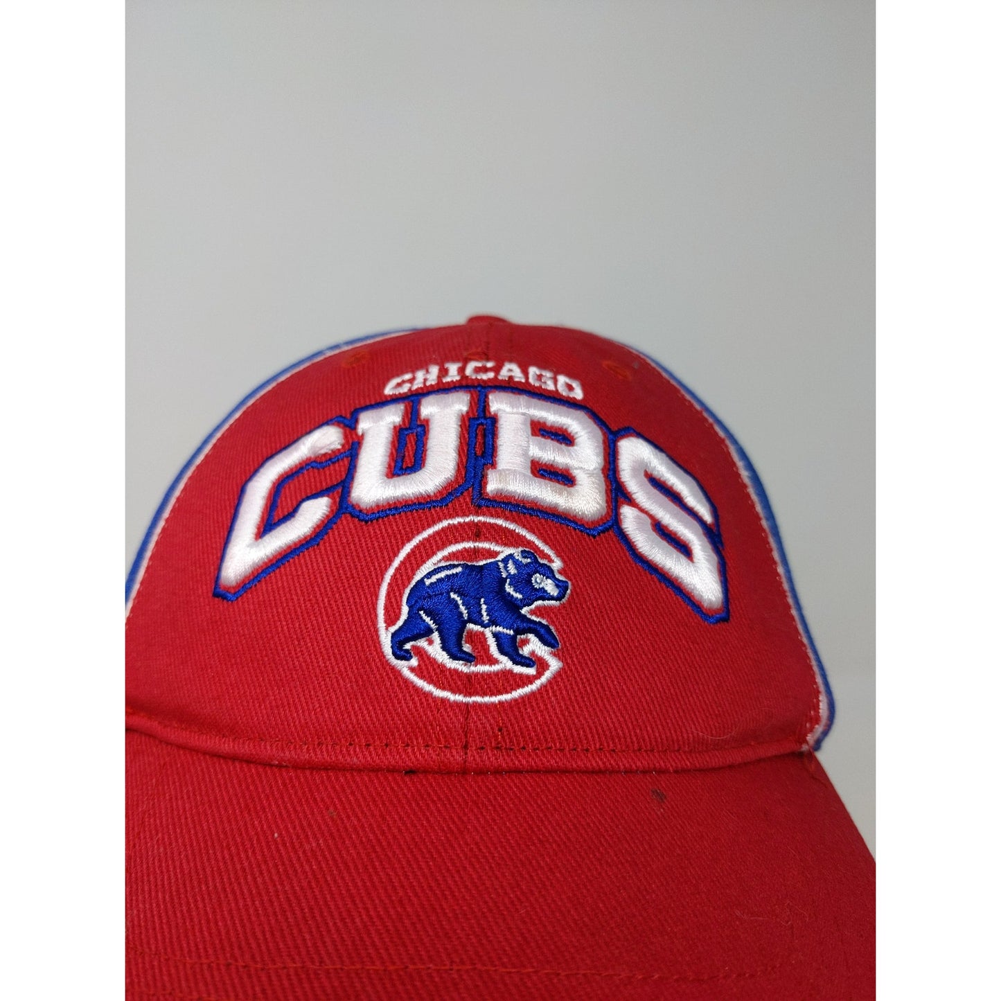 Fan Favorite MLB Chicago Cubs Strapback Hat Embroidered Logo Red & Blue OSFA