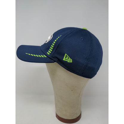 NFL New Era 39Thirty Seattle Seahawks Hat Size M-L Blue Embroidered Logo