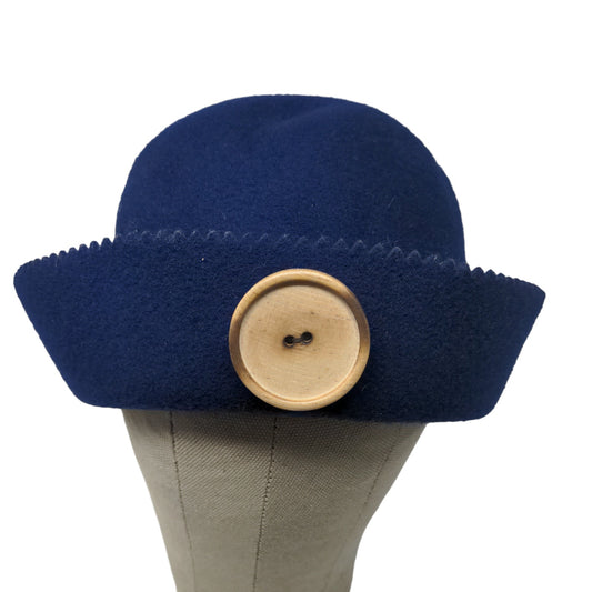 Street Smart by Betmar Women's Wool Felt Cap Hat Blue Big Button Vintage USA