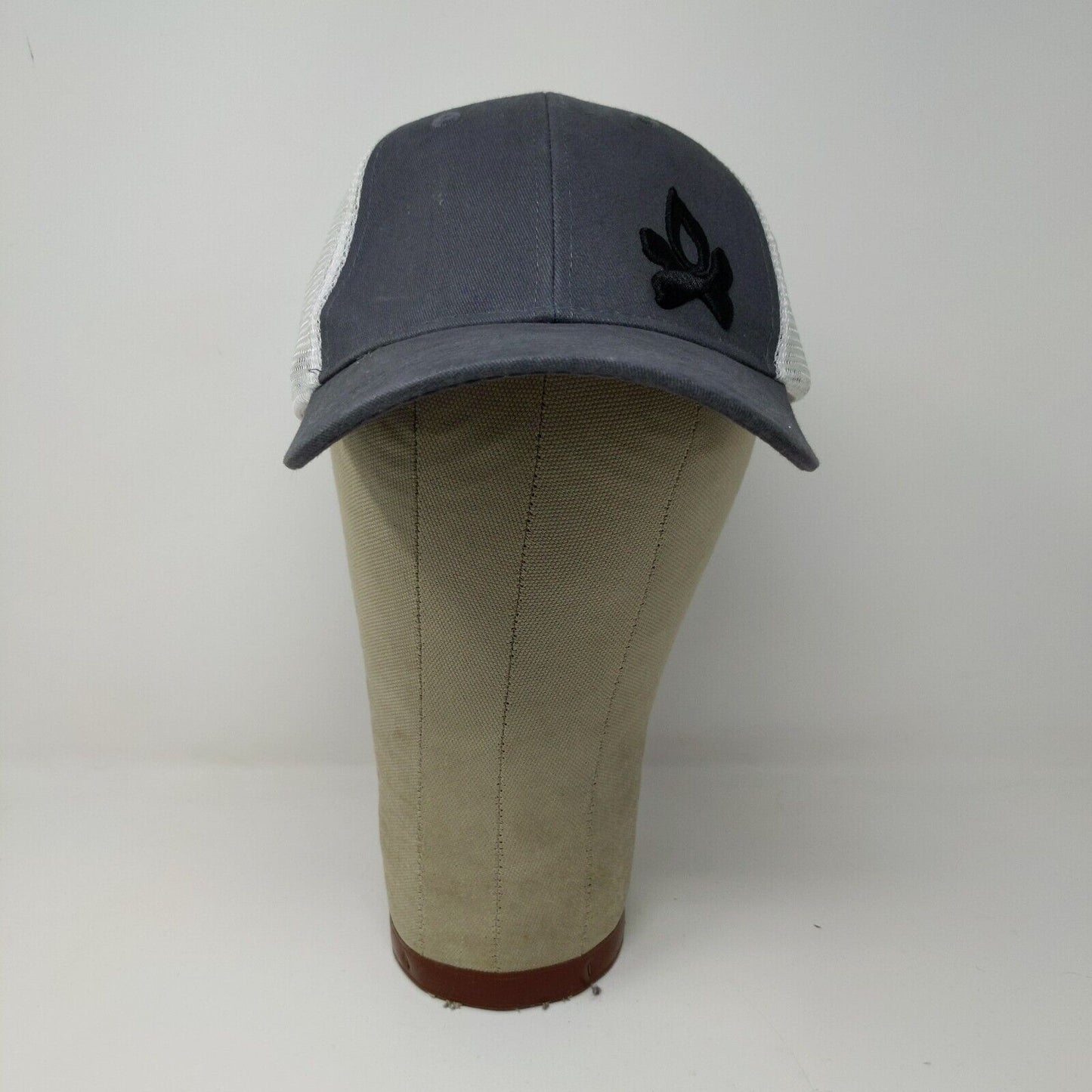 Camp Chef Mesh Snapback Cap Adjustable Hat Gray White Embroidered Logo OSFA