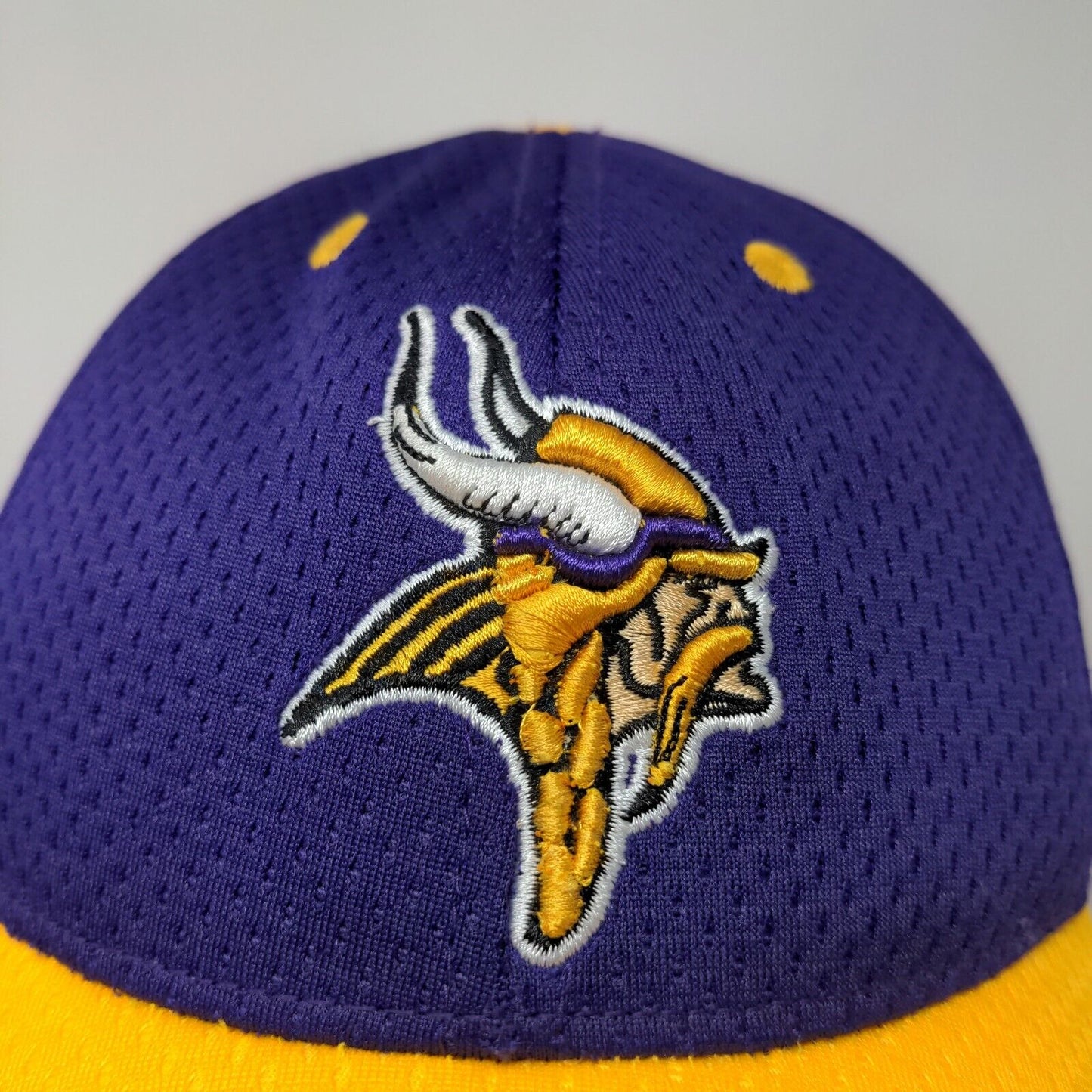 Reebok NFL Boys Minnesota Vikings Strapback Hat Purple Yellow #28 Peterson