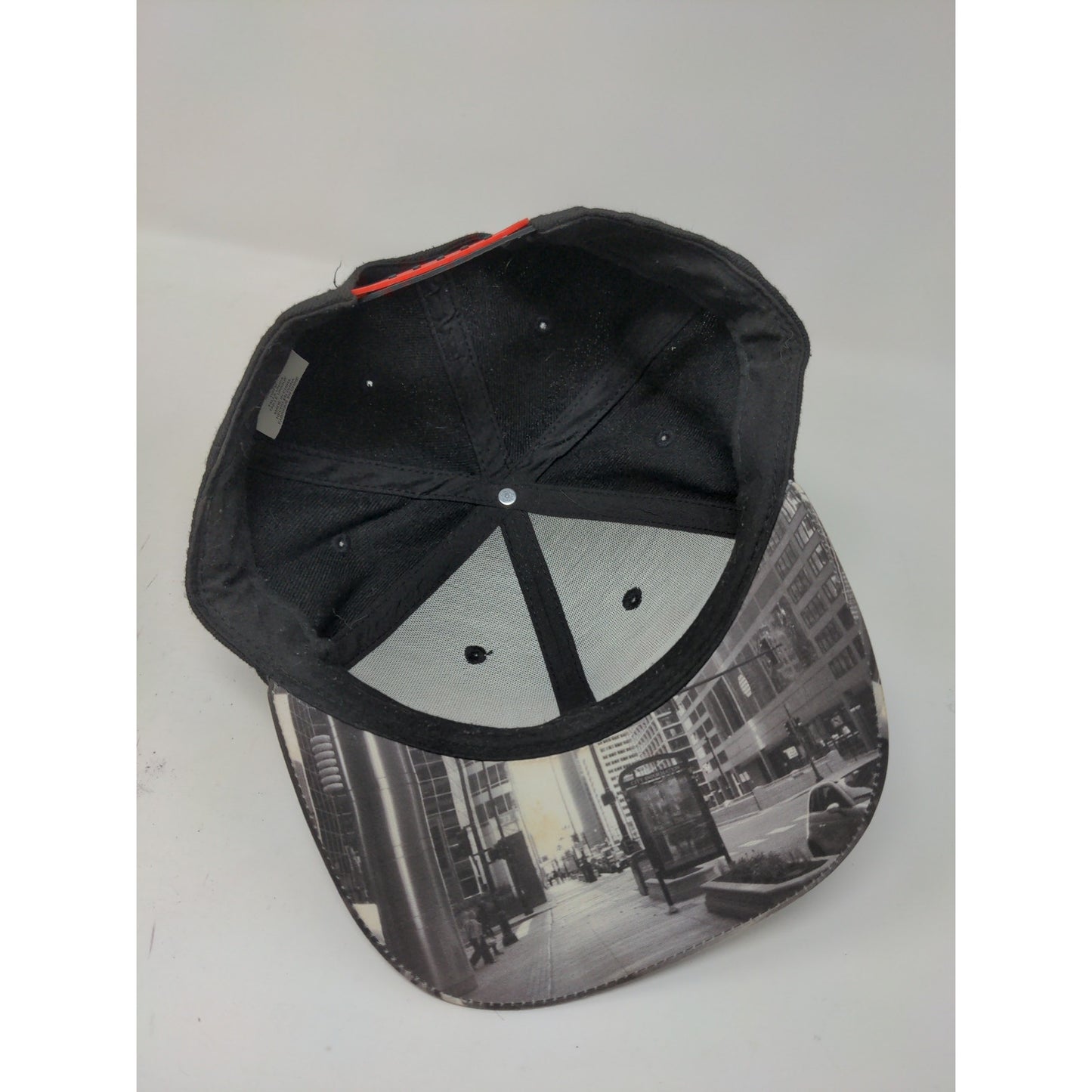 Chicago Snapback Hat Embroidered Spell Out Red & Black OSFM Picture Bill