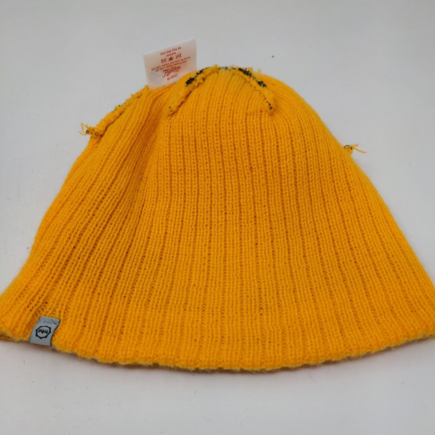 Franchise Club Iowa Hawkeyes Men's Knit Beanie Hat Black Embroidered Bird Logo