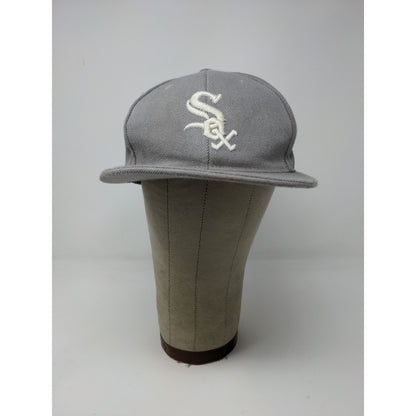 MLB Chicago White Sox Fitted Hat Size 7 3/8 Gray Big Bear Cap Embroidered Logo