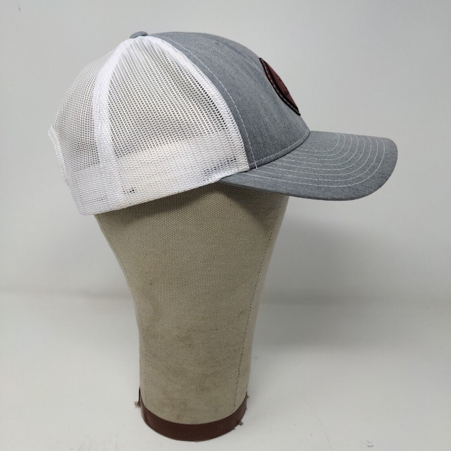 Richardson Mens Gnarlhorn Snapback Mesh Back Hat White Gray Adjustable