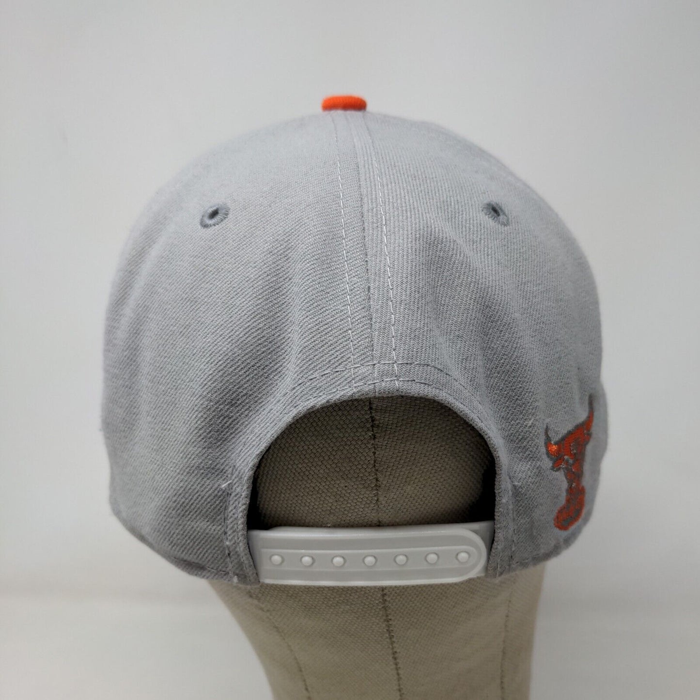 New Era 9Fifty Men's Chicago Bulls Hat Gray OSFM NBA Hardwood Classics