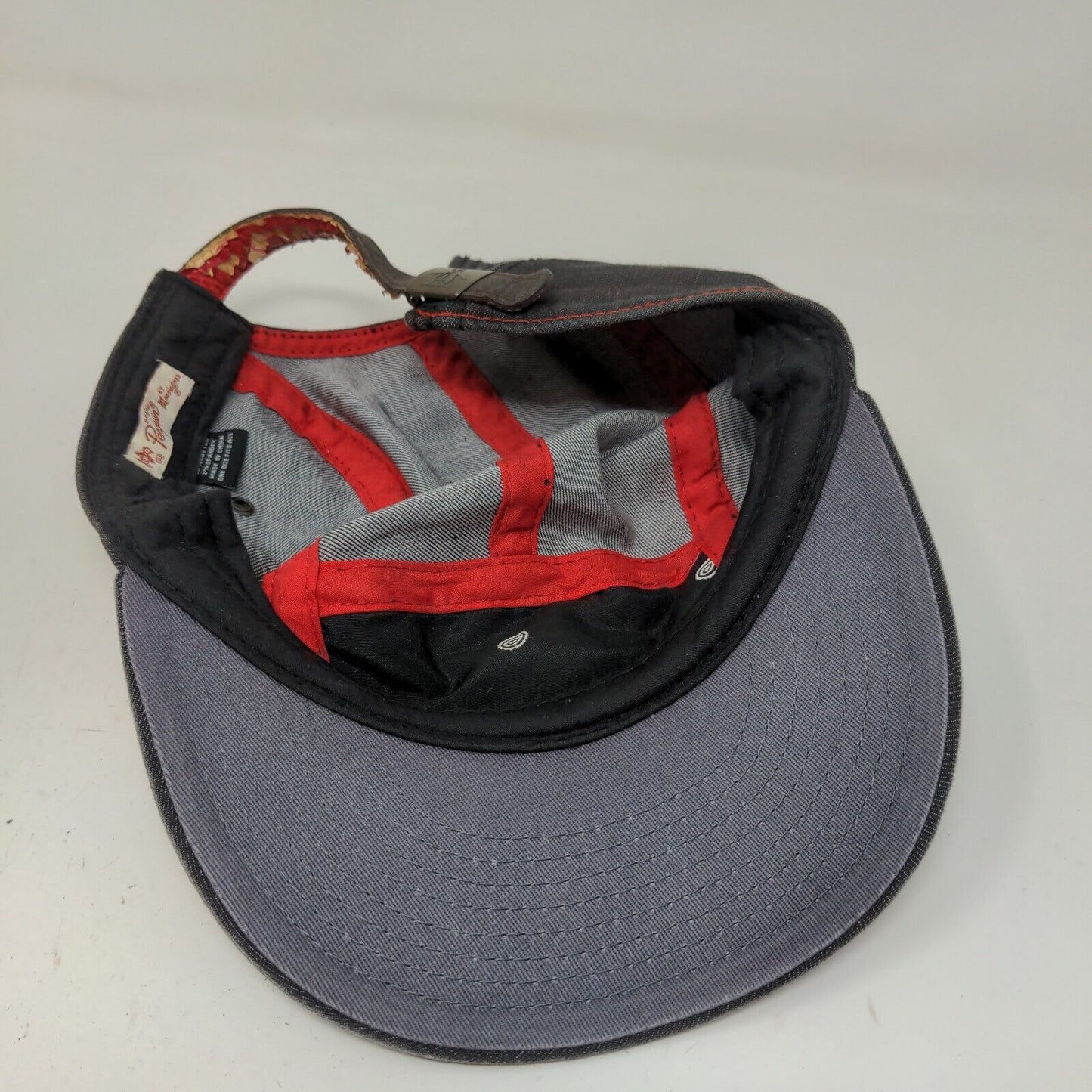 Penguin by Munsingwear Men's Slideback Hat Gray Size OSFA Patch Logo