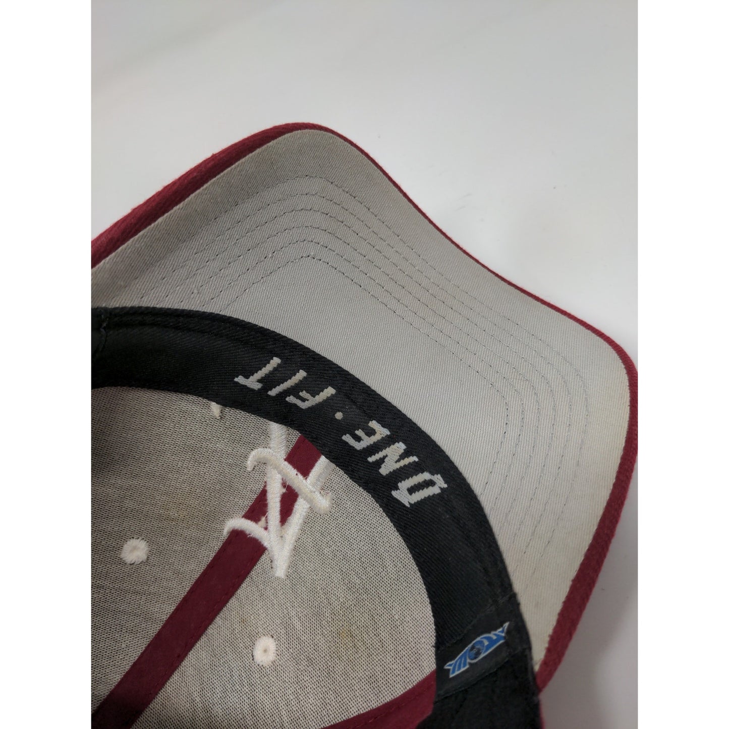 Top of the World Alabama Crimson Tide One Fit Hat Embroidered Logo Red