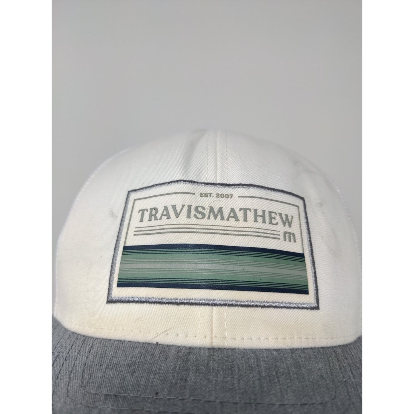 Travis Mathew Mesh Back Snapback Hat 110 One Ten FlexFit White & Gray Adjustable