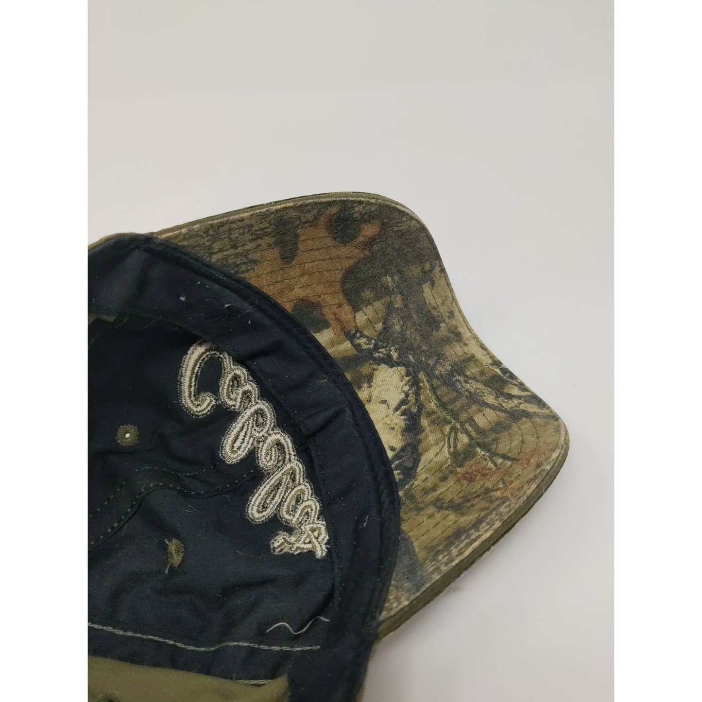 Cabelas Camo Slideback Hat OSFM Thick Embroidered Logo Cap Green Brown