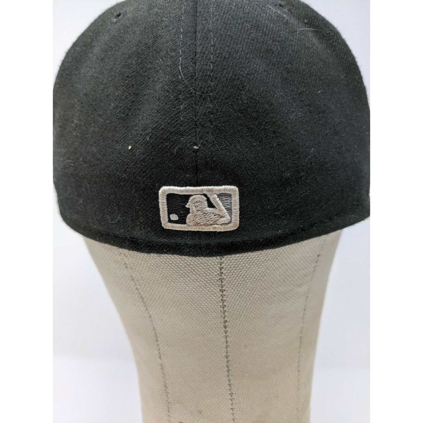 MLB On Field New Era 59Fifty Hat Cap 7 1/8" Chicago White Sox Embroidered Logo