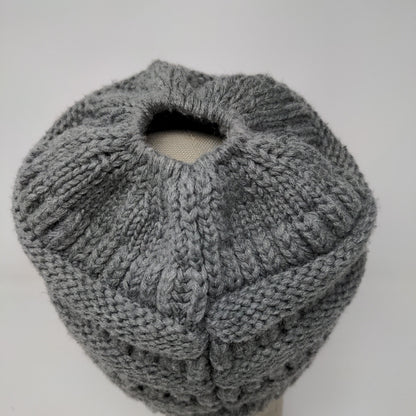 C.C. Exclusives Cable Knit Beanie Hat Gray Patch Logo 100% Acrylic