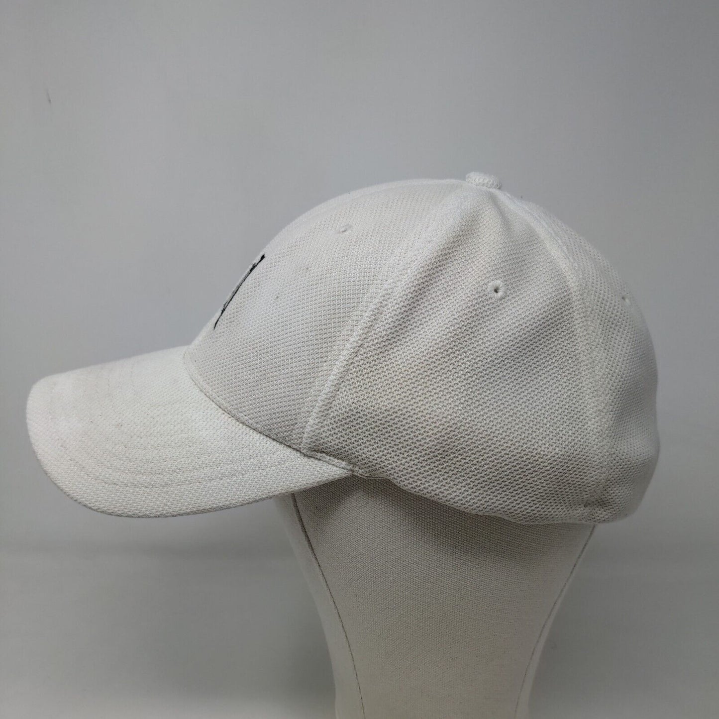 Nike Tiger Woods Men's Fitted Flexfit Hat White Embroidered Logo Distressed