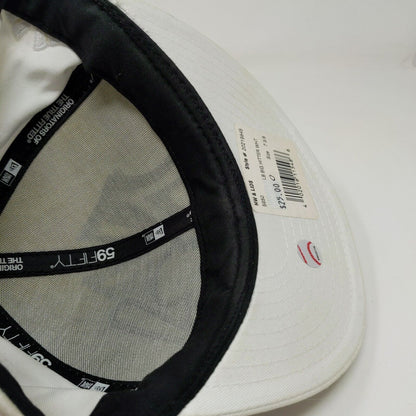 New Era Men's MLB New York Yankees Fitted Hat White Size 7 3/8 Distressed