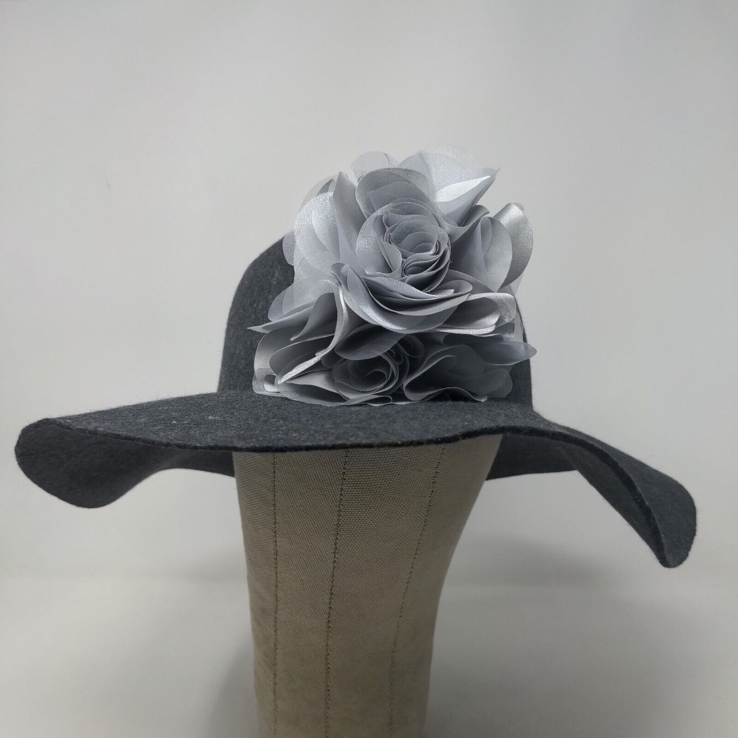 Scala Collezione Women's Floppy Hat Gray One Size Wool Felt Flower Accent