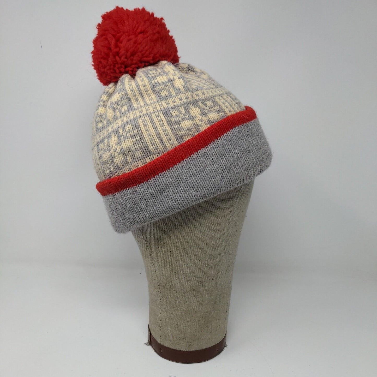 KiPi of Maine Beanie Hat Pom Pom Gray Red Warm Soft Made in USA