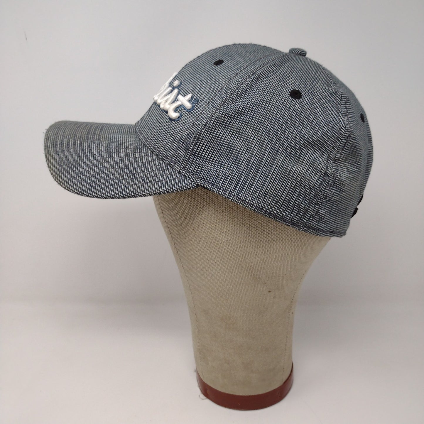 Titleist Golf Hat Size S/M Gray Embroidered Spell Out Logo Polyester
