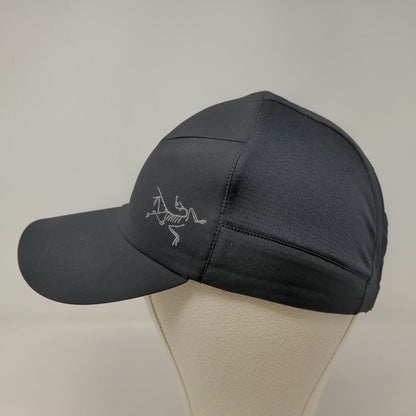 Arc'Teryx Men's Slideback Hat Black Size S-M Graphic Logo 100% Polyester