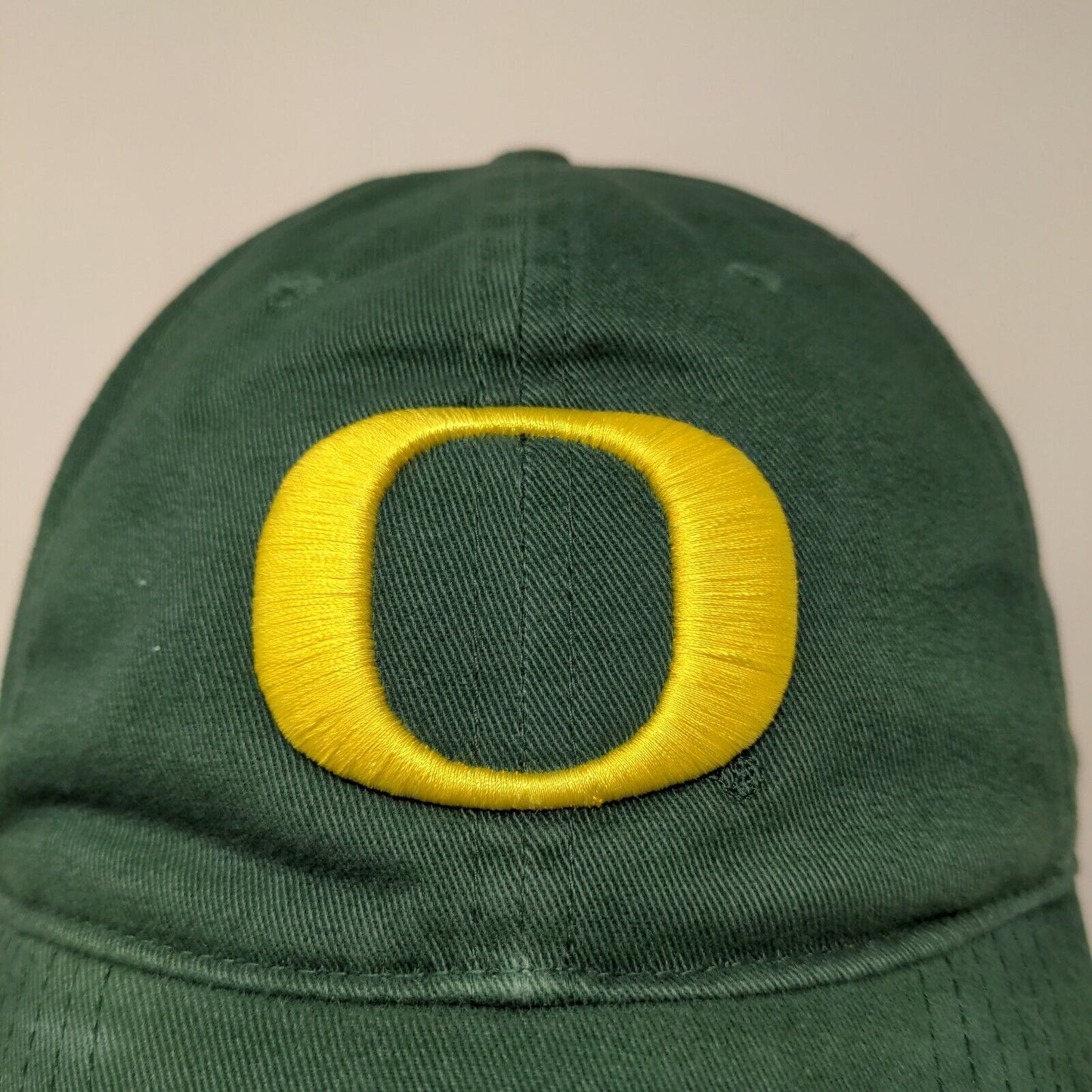 Nike Heritage 86 Men's Oregon Ducks S1ze Hat Green OSFA Embroidered Logo