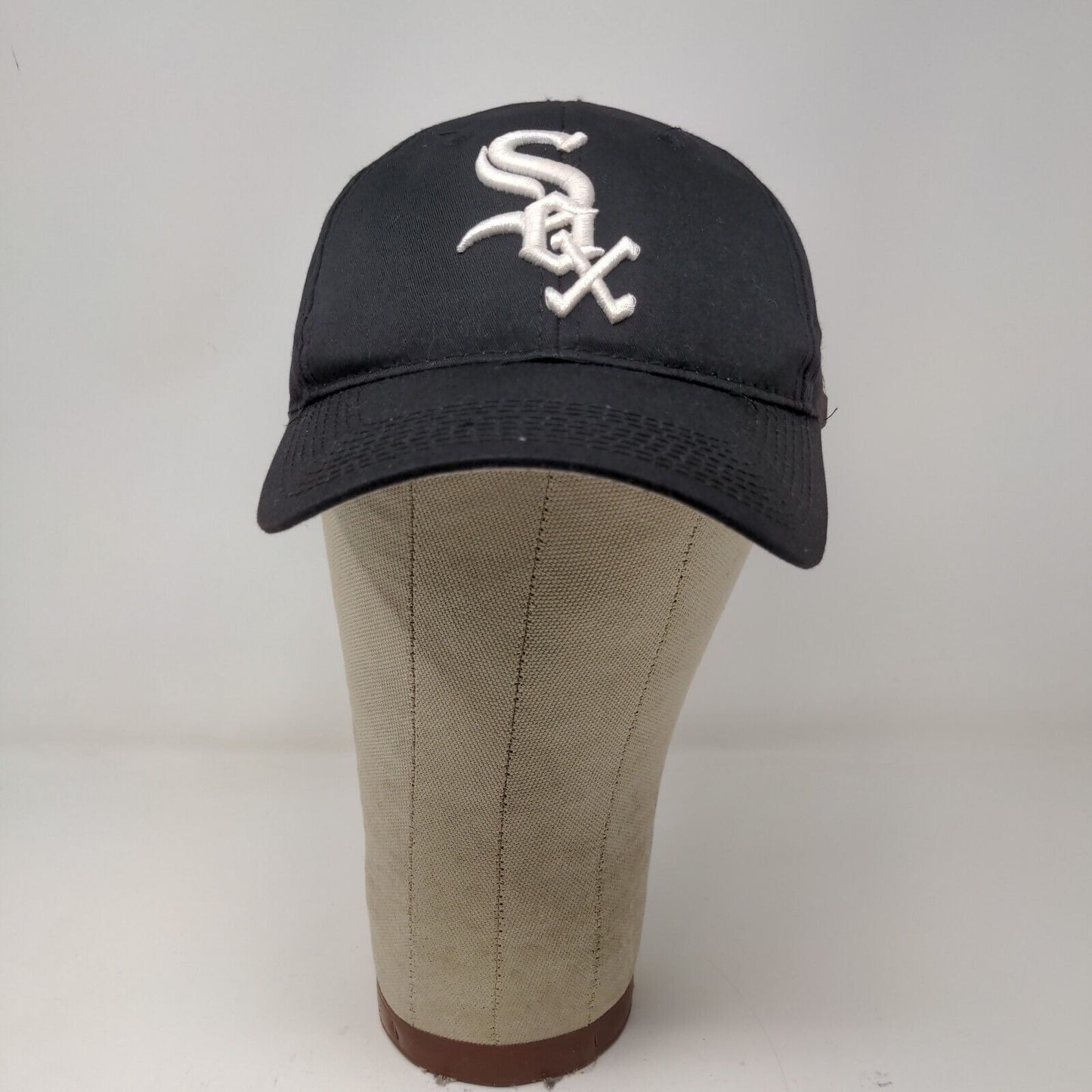 OC Sports Boys Chicago White Sox Strapback Hat Black Size Youth Embroidered Logo