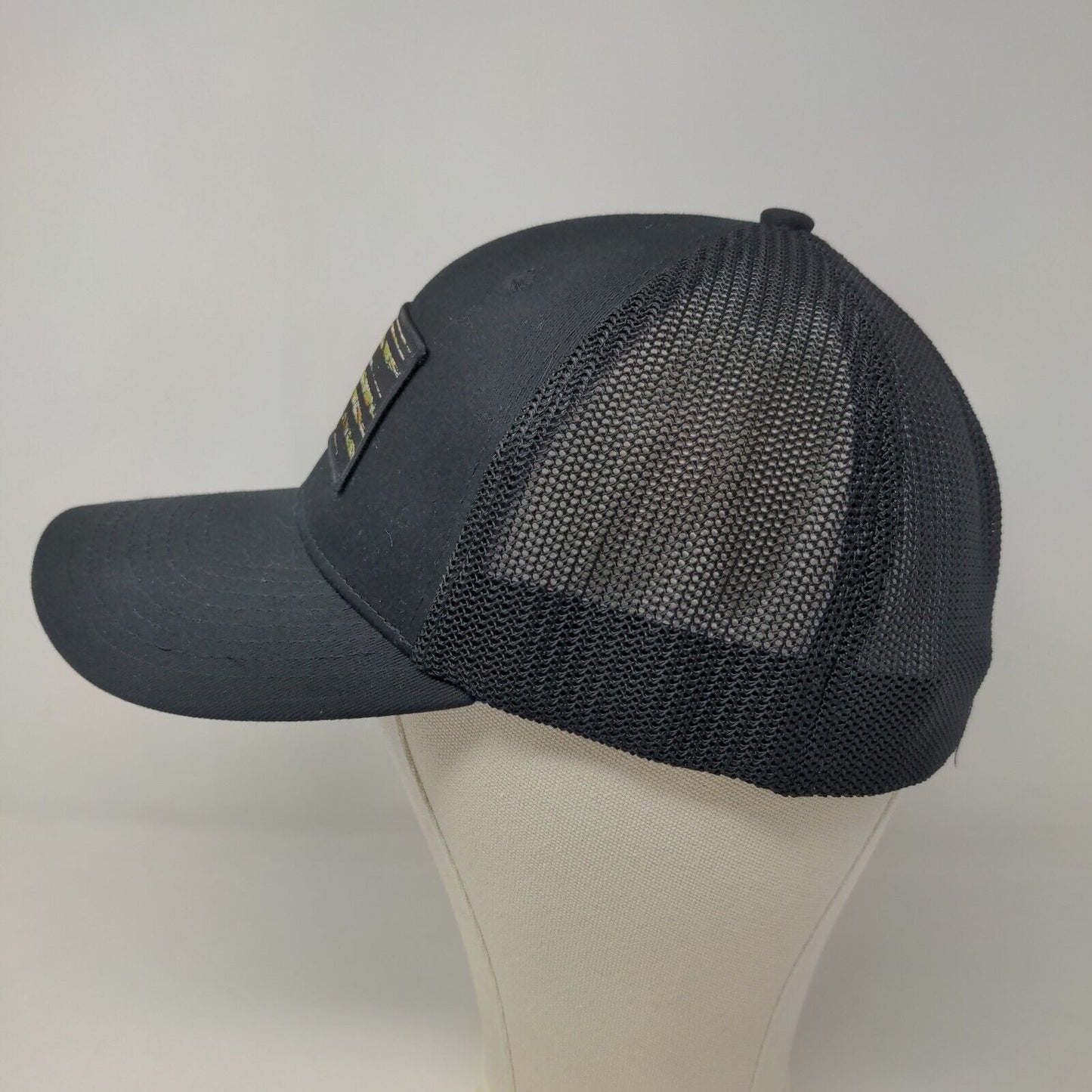 Unbranded Men's Fitted Mesh Back Hat Black Embroidered Flag Logo