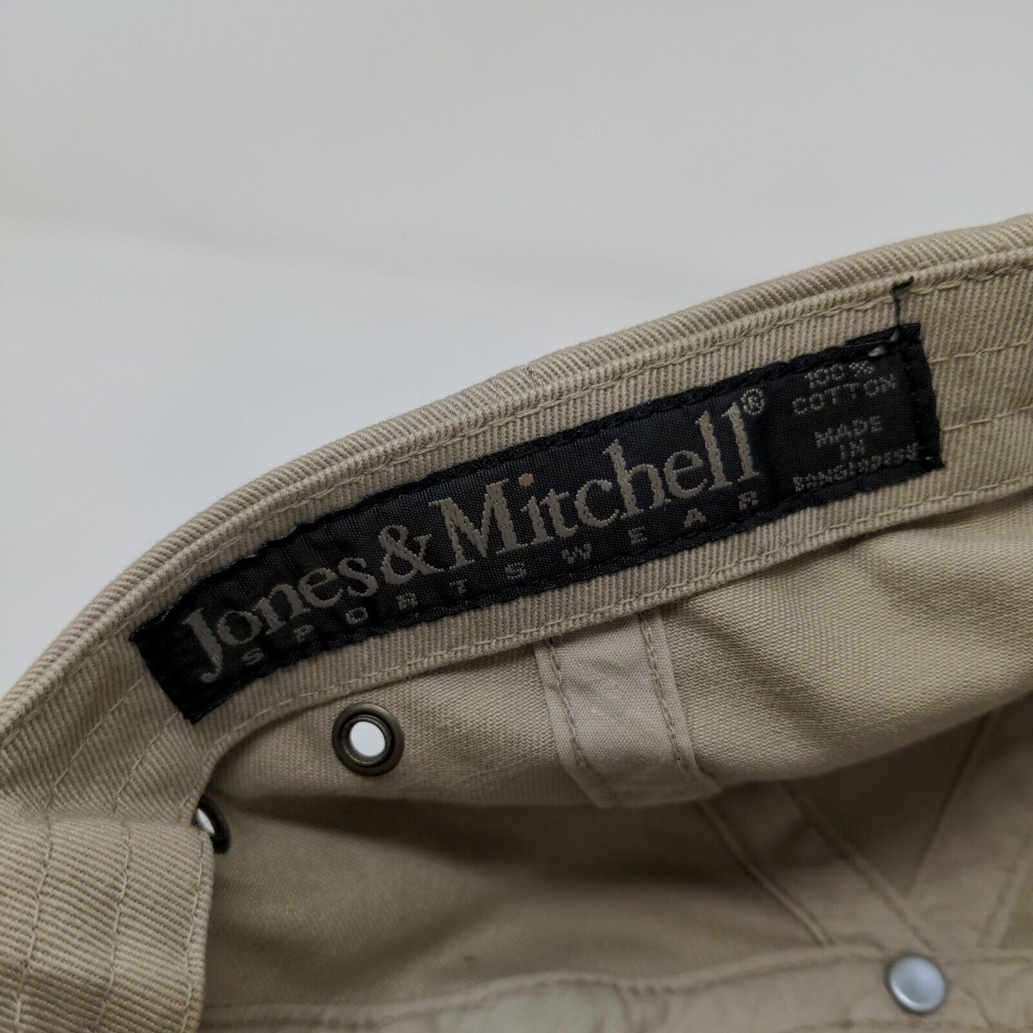 Jones & Mitchell Men's Slideback Martin University Hat Tan Vintage 2000 Y2K