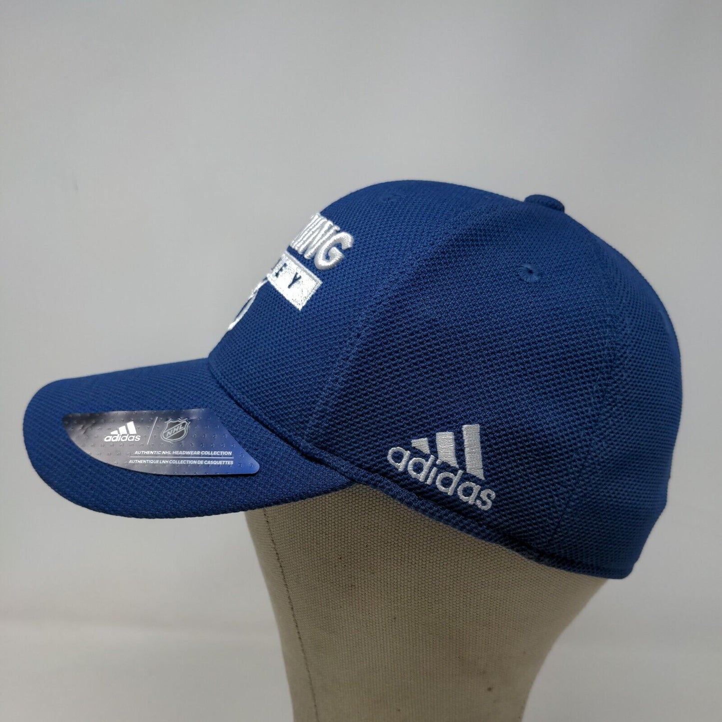 Adidas NHL Lightning Hockey Men's Fitted Hat Blue Size L/XL Embroidered Logo