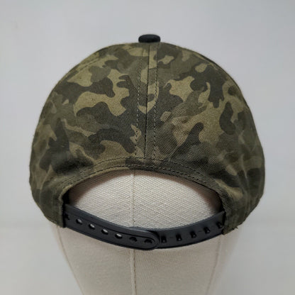 Old Navy Men's Snapback Camo Hat Green One size Embroidered Tiger Logo