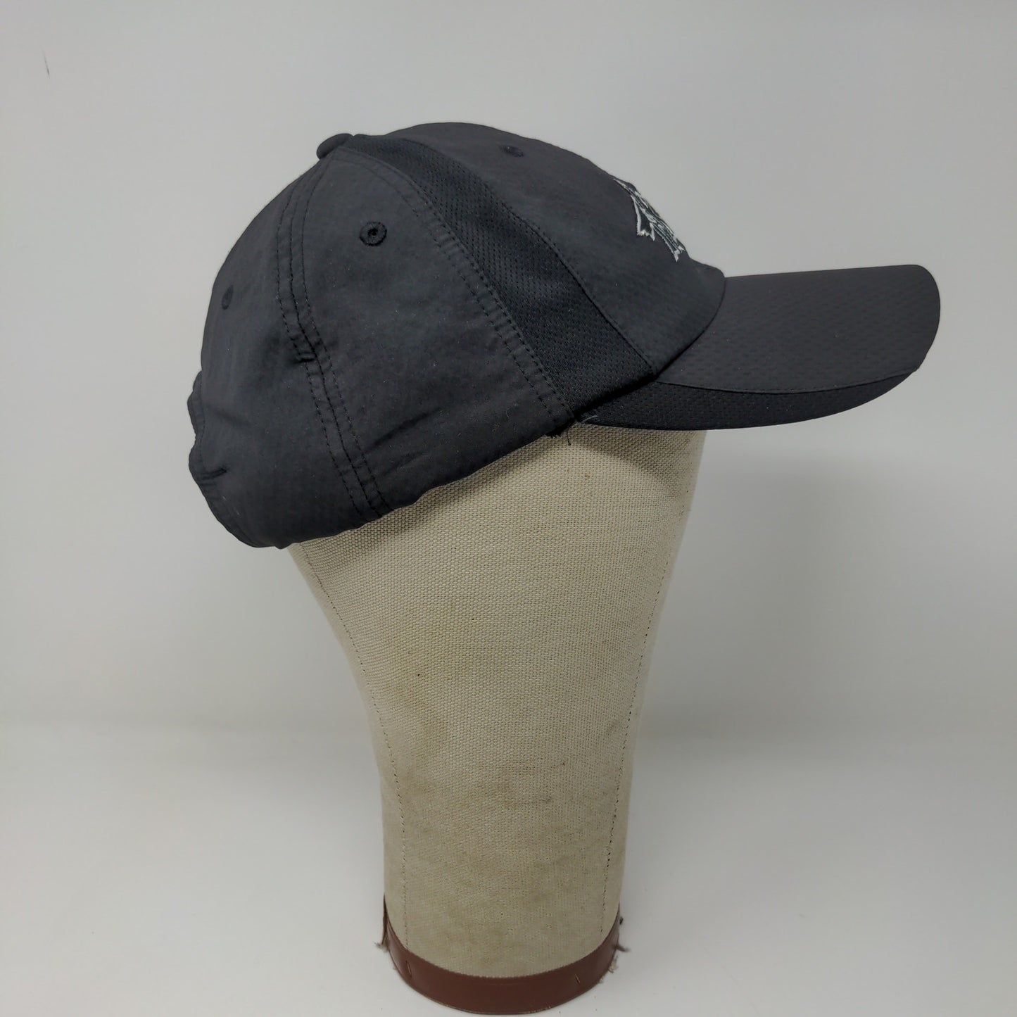 Nike Golf Tiki Bar Strapback Hat Embroidered Logo Spell Out Black OSFM SEE DESC